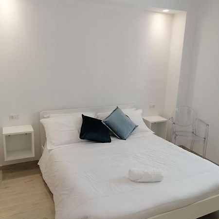 A Casa Di Maghi Hotel ออลเบีย ภายนอก รูปภาพ