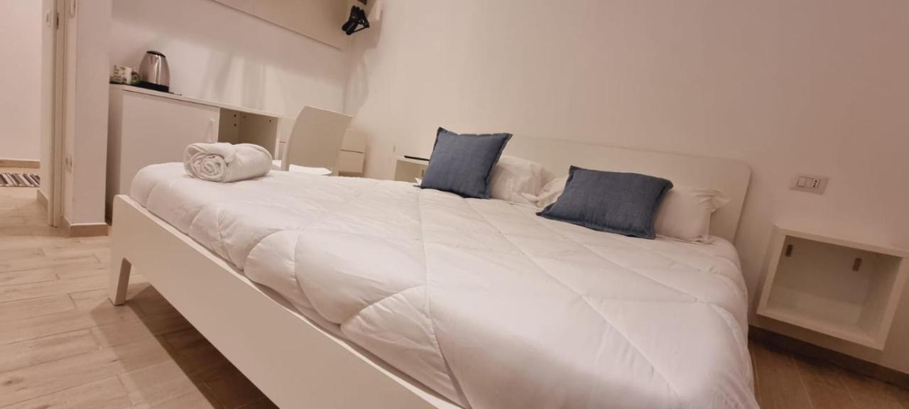 A Casa Di Maghi Hotel ออลเบีย ภายนอก รูปภาพ